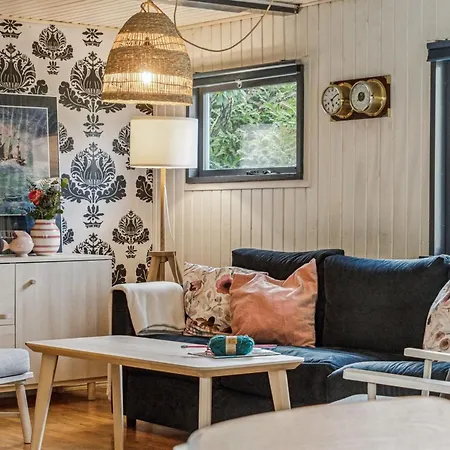Ulfiat - 2km From The Sea By Interhome 펜션